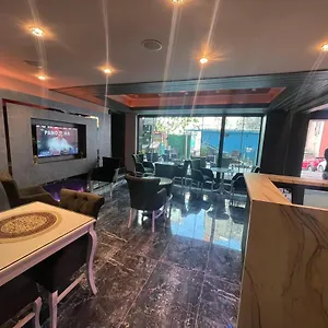 جراند هورييت اسطنبول
